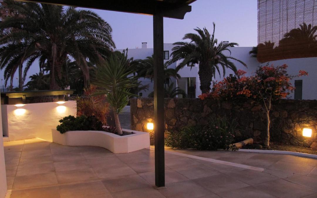 Bungalow Goa Pool View, Playa Roca Residence Sea Front Access - Free Ac - Wifi コスタ・テギセ エクステリア 写真