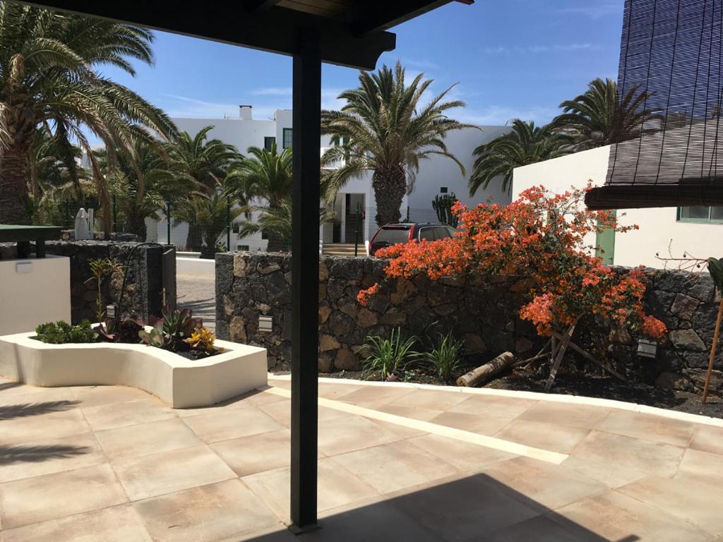Bungalow Goa Pool View, Playa Roca Residence Sea Front Access - Free Ac - Wifi コスタ・テギセ エクステリア 写真