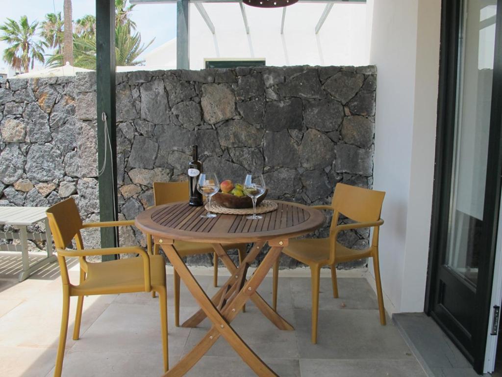 Bungalow Goa Pool View, Playa Roca Residence Sea Front Access - Free Ac - Wifi コスタ・テギセ エクステリア 写真